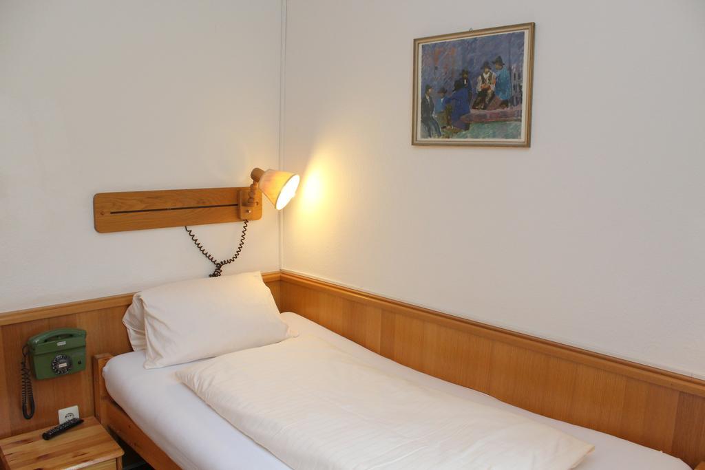 Hotel Hottmann Stuttgart Szoba fotó
